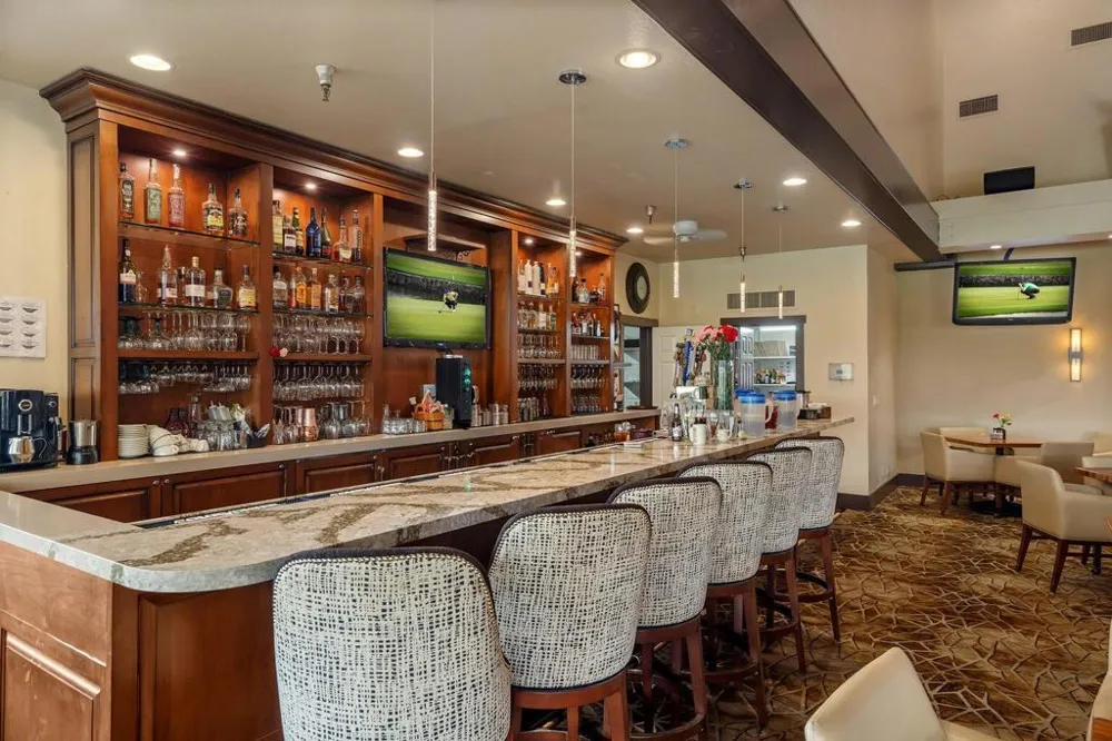 99 Conejo Circle Palm Desert, CA 92260