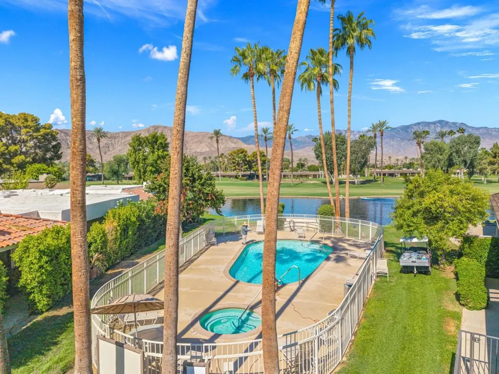 21 Dartmouth Drive Rancho Mirage, CA 92270