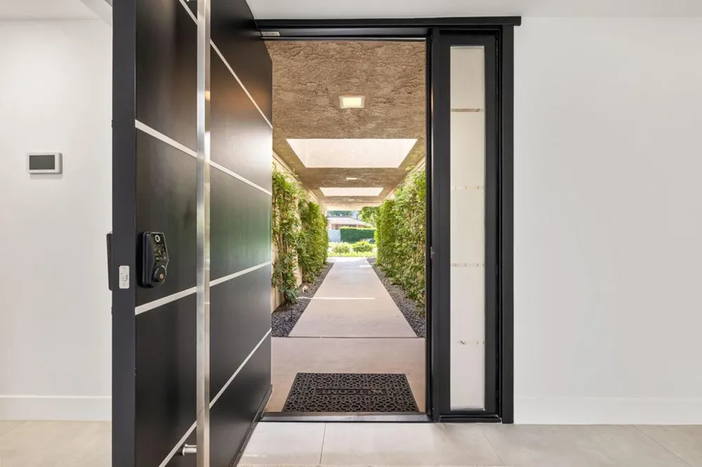 21 Dartmouth Drive Rancho Mirage, CA 92270