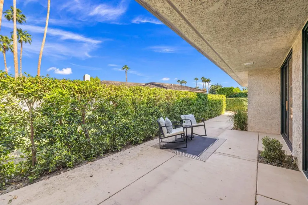 21 Dartmouth Drive Rancho Mirage, CA 92270