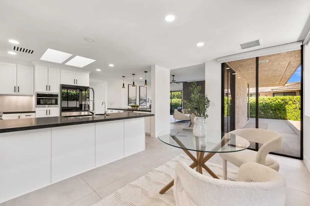 21 Dartmouth Drive Rancho Mirage, CA 92270