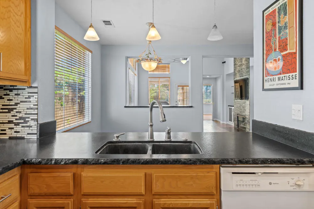 29604 Sandy Court Cathedral City, CA 92234