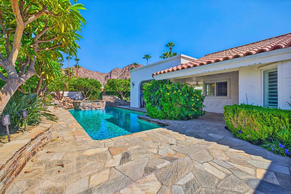 48825 Avenida Anselmo La Quinta, CA 92253