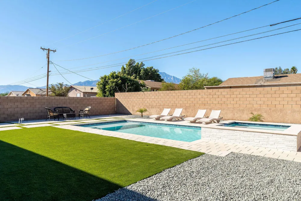 15553 Avenue Manzana Desert Hot Springs, CA 92240