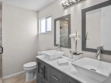 2190 Whitewater Club Drive Palm Springs, CA 92262
