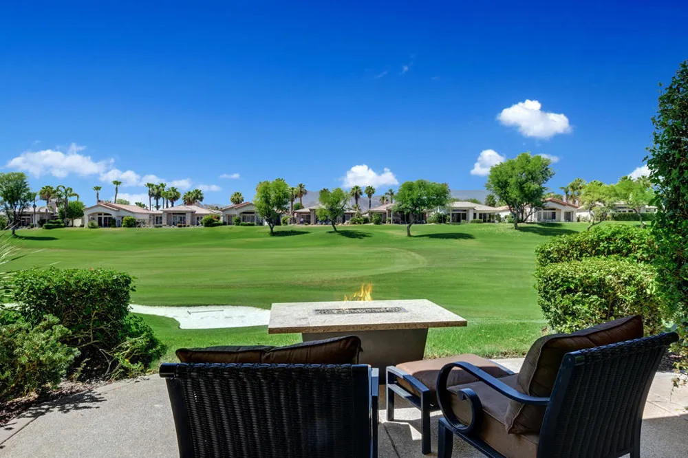 383 Desert Holly Drive Palm Desert, CA 92211