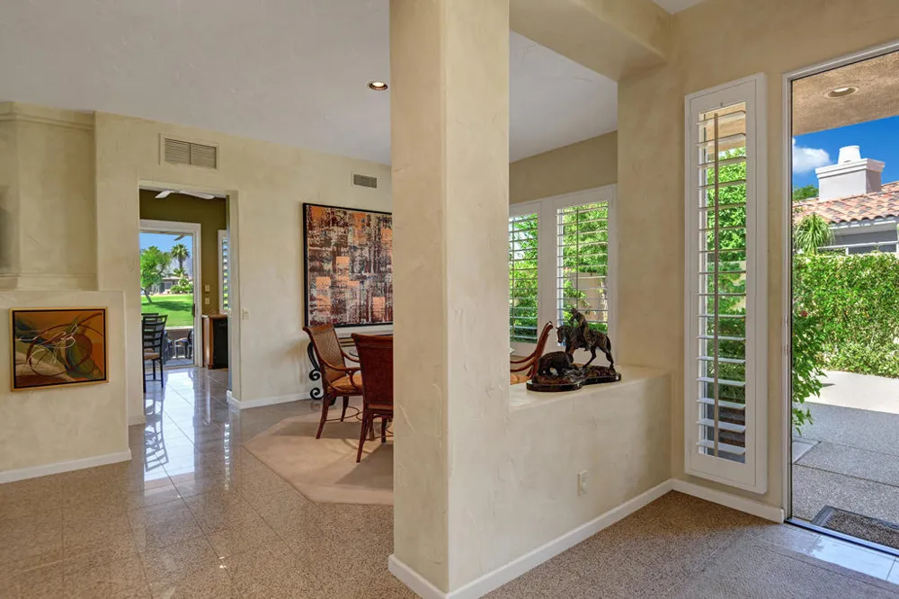 383 Desert Holly Drive Palm Desert, CA 92211