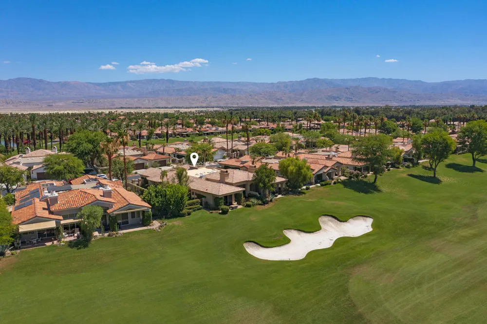 383 Desert Holly Drive Palm Desert, CA 92211
