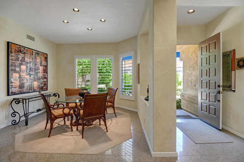 383 Desert Holly Drive Palm Desert, CA 92211