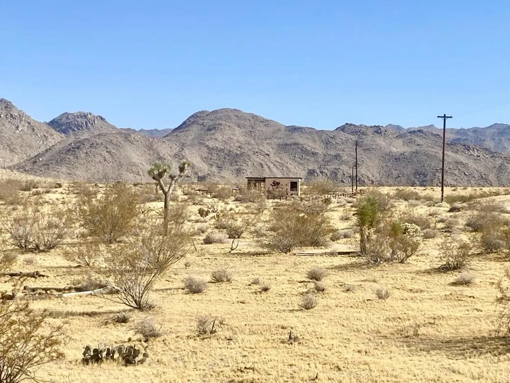 109 Border Avenue Joshua Tree, CA 92252