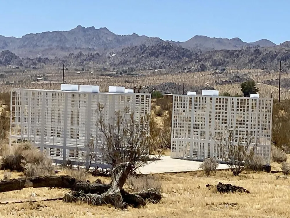 109 Border Avenue Joshua Tree, CA 92252
