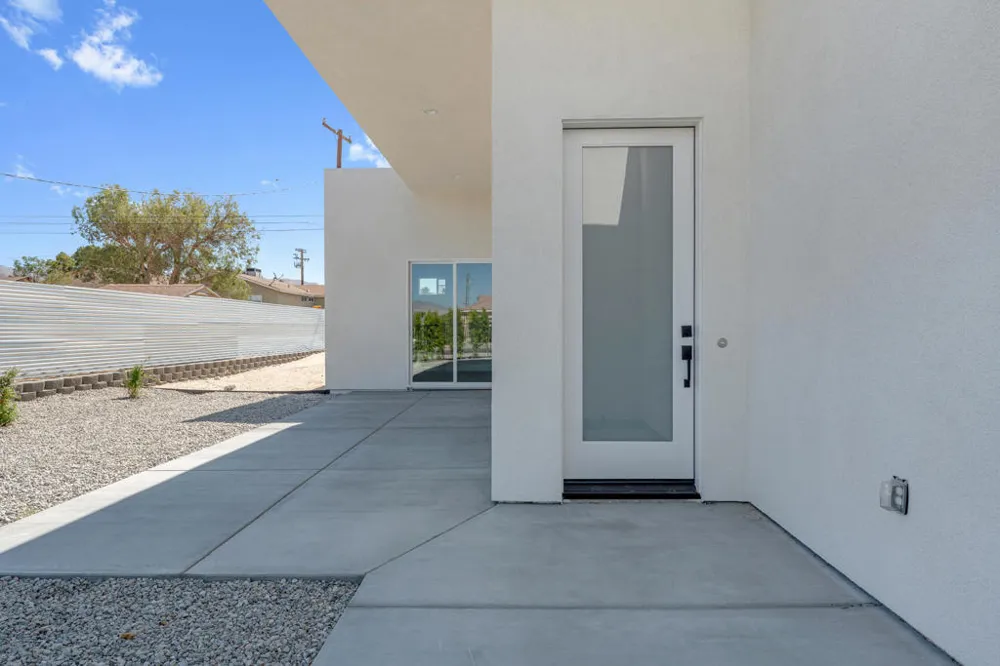 15464 Avenida Rambla Desert Hot Springs, CA 92240