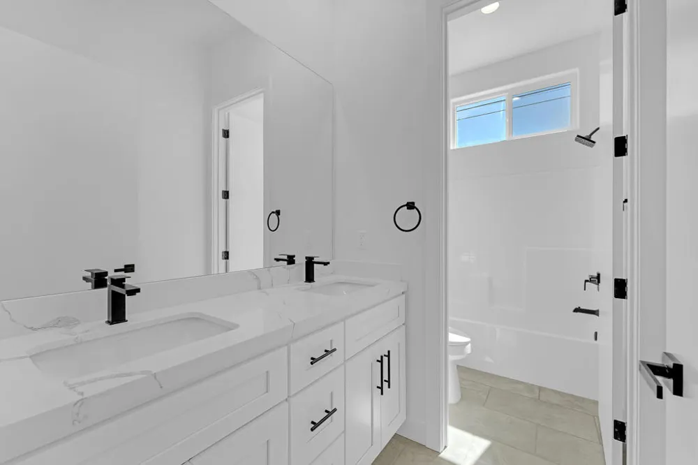 15464 Avenida Rambla Desert Hot Springs, CA 92240