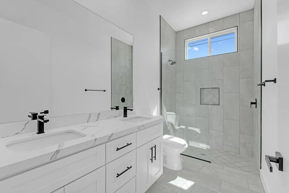 15464 Avenida Rambla Desert Hot Springs, CA 92240