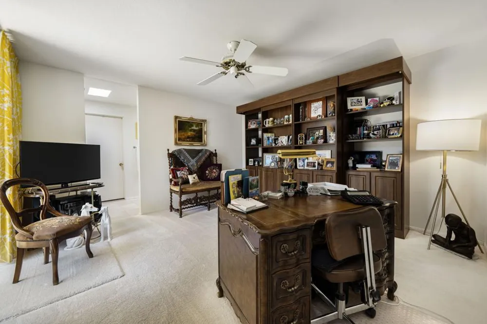 2515 E Jacaranda Road Palm Springs, CA 92264