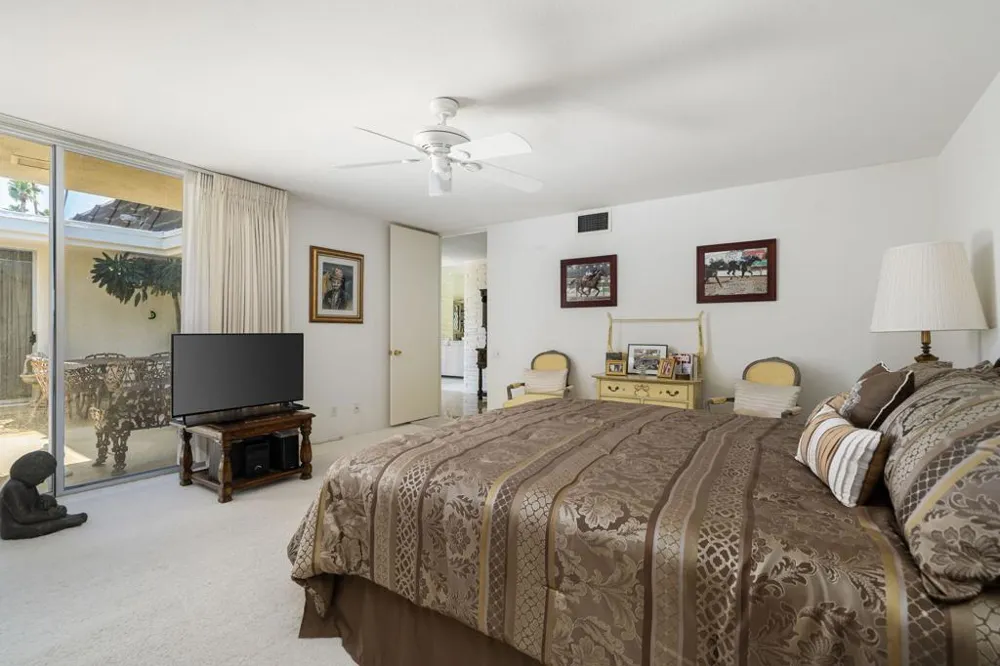 2515 E Jacaranda Road Palm Springs, CA 92264
