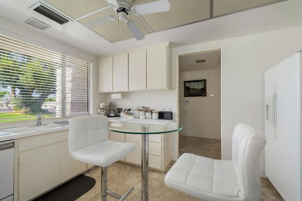 2515 E Jacaranda Road Palm Springs, CA 92264