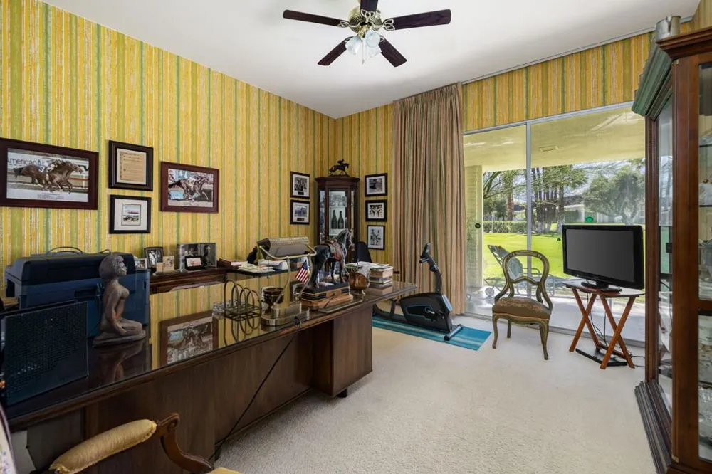 2515 E Jacaranda Road Palm Springs, CA 92264
