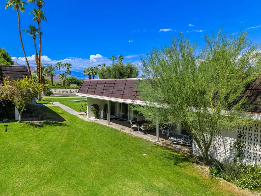 2515 E Jacaranda Road Palm Springs, CA 92264