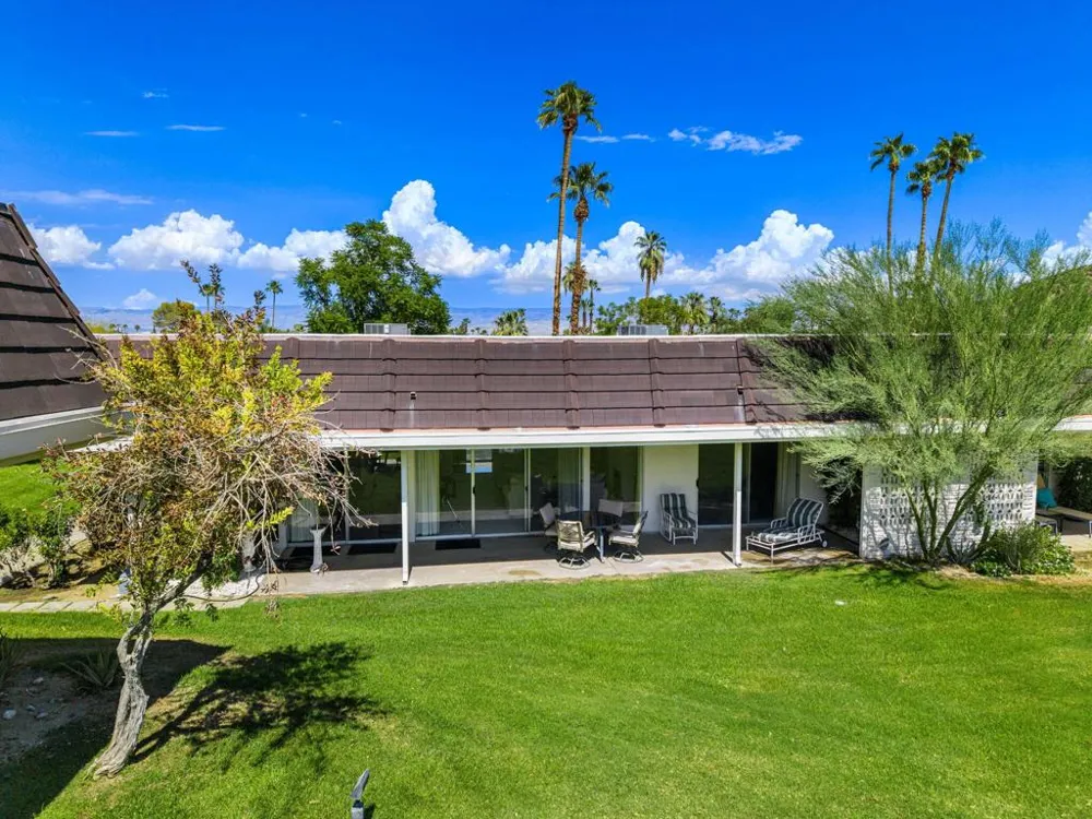2515 E Jacaranda Road Palm Springs, CA 92264