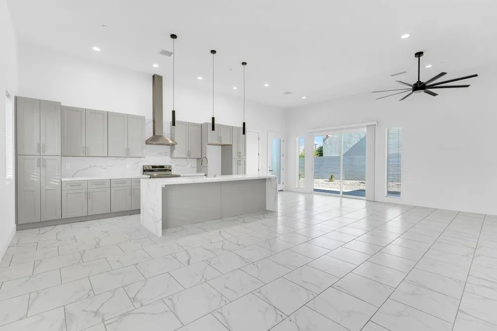 15480 Avenida Rambla Desert Hot Springs, CA 92240