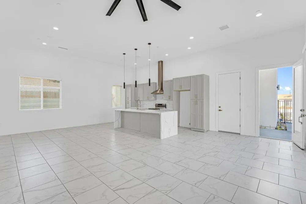 15480 Avenida Rambla Desert Hot Springs, CA 92240