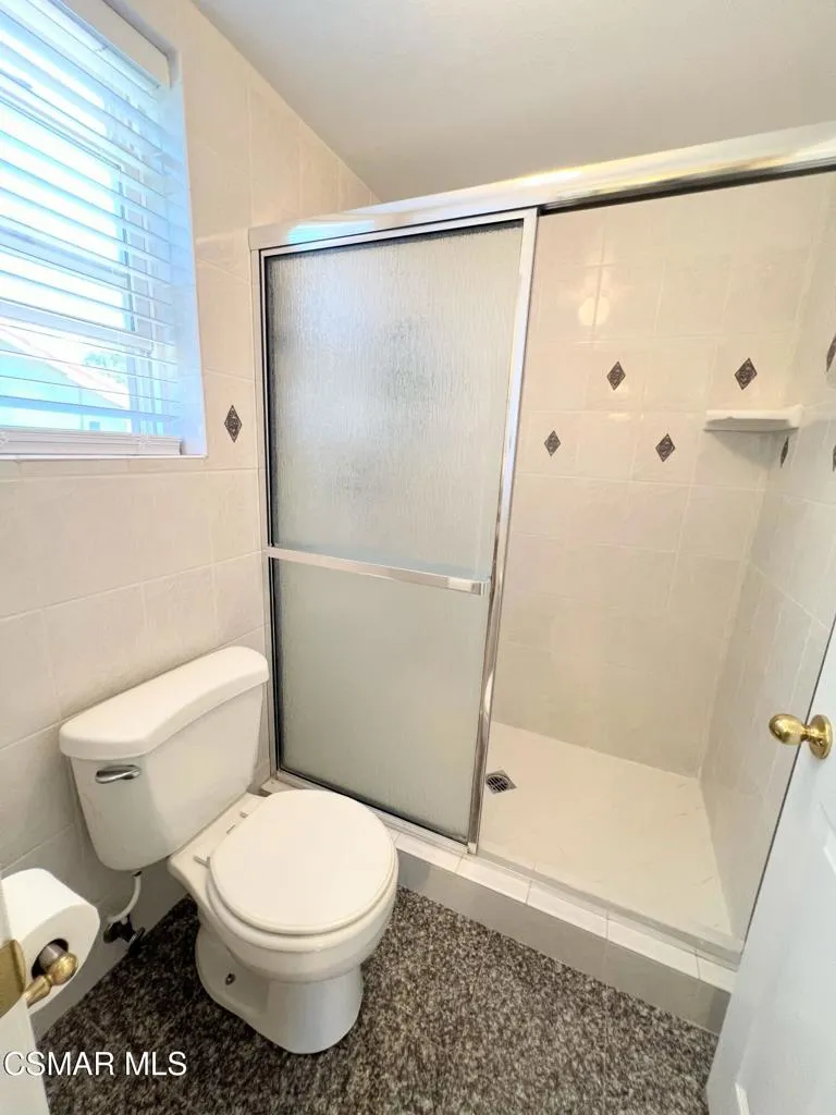 893 Lindawood Street Newbury Park, CA 91320