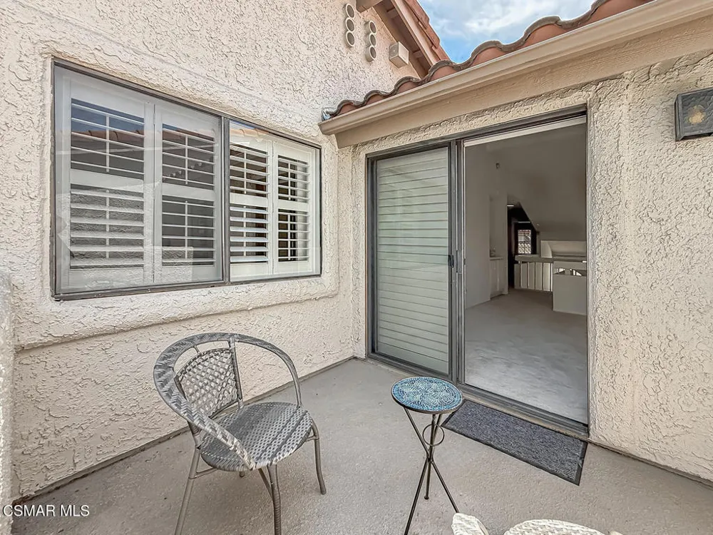 441 Cherry Hills Lane Thousand Oaks, CA 91320