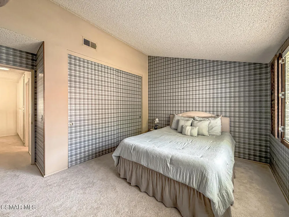 441 Cherry Hills Lane Thousand Oaks, CA 91320