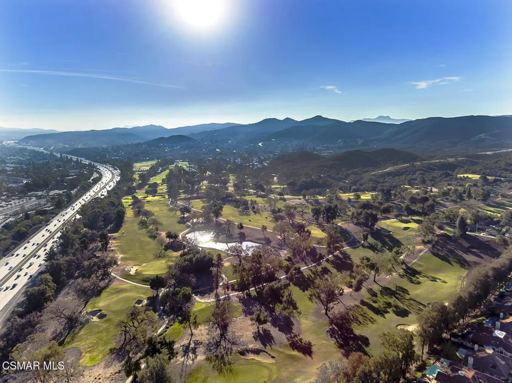 441 Cherry Hills Lane Thousand Oaks, CA 91320