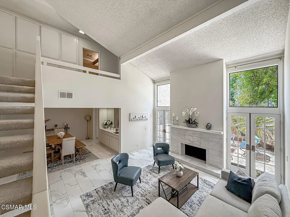 441 Cherry Hills Lane Thousand Oaks, CA 91320