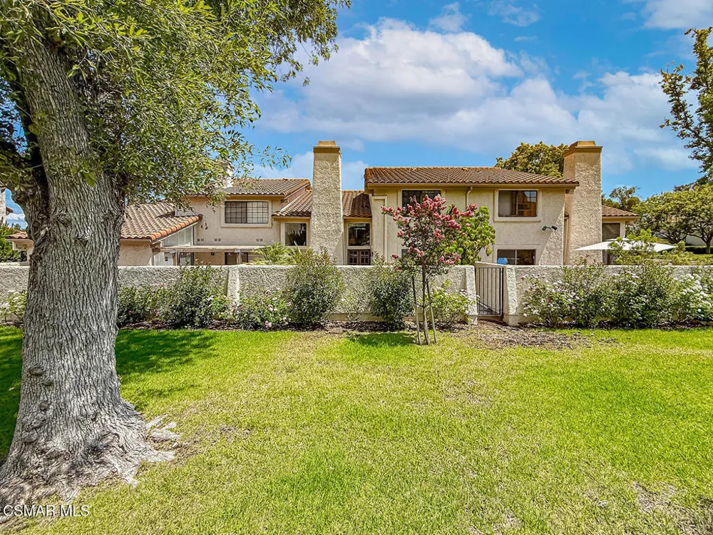 441 Cherry Hills Lane Thousand Oaks, CA 91320