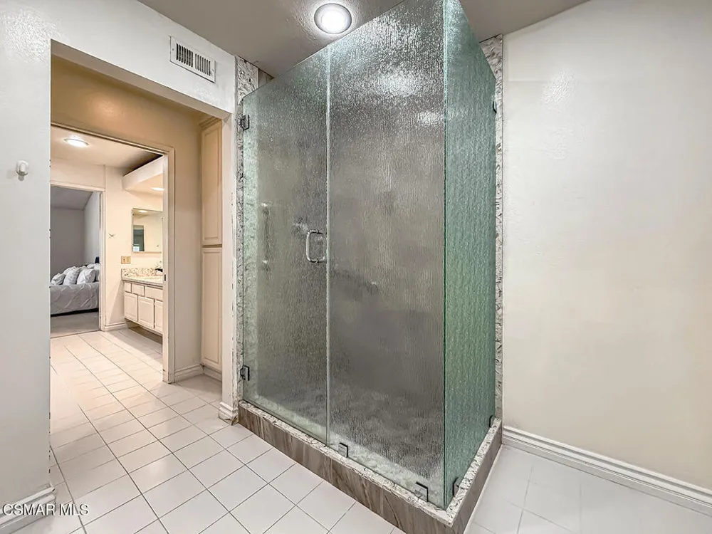 441 Cherry Hills Lane Thousand Oaks, CA 91320