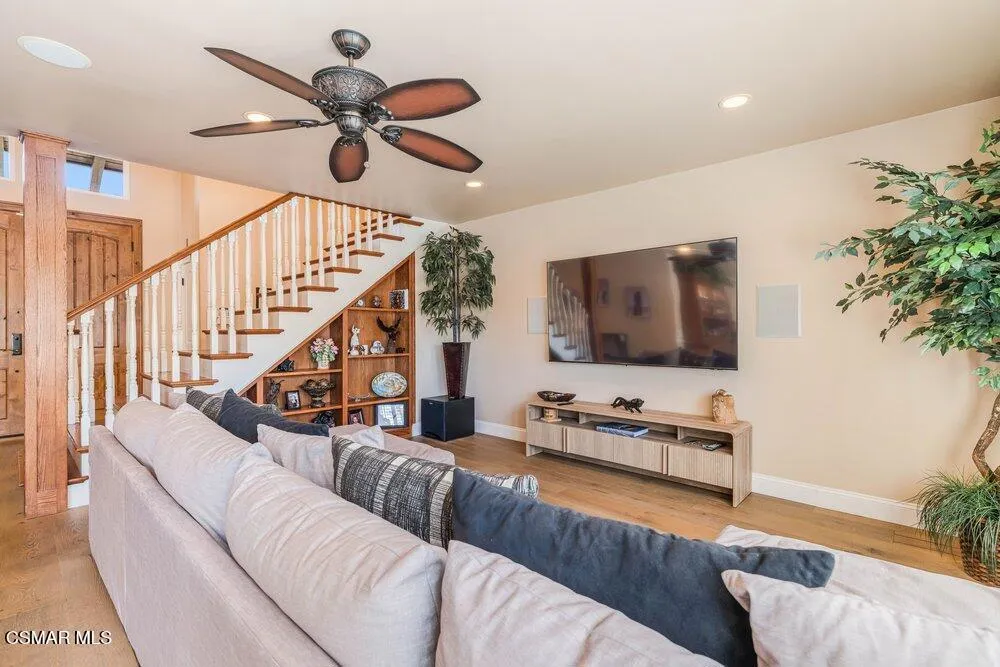 5301 Cedarhaven Drive Agoura Hills, CA 91301
