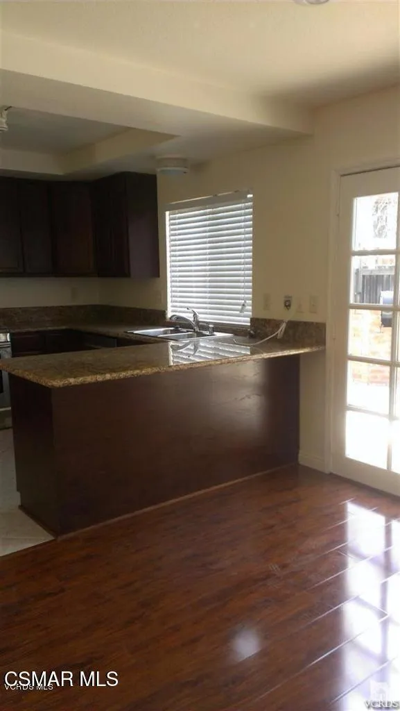 4117 Lost Springs Drive Calabasas, CA 91301