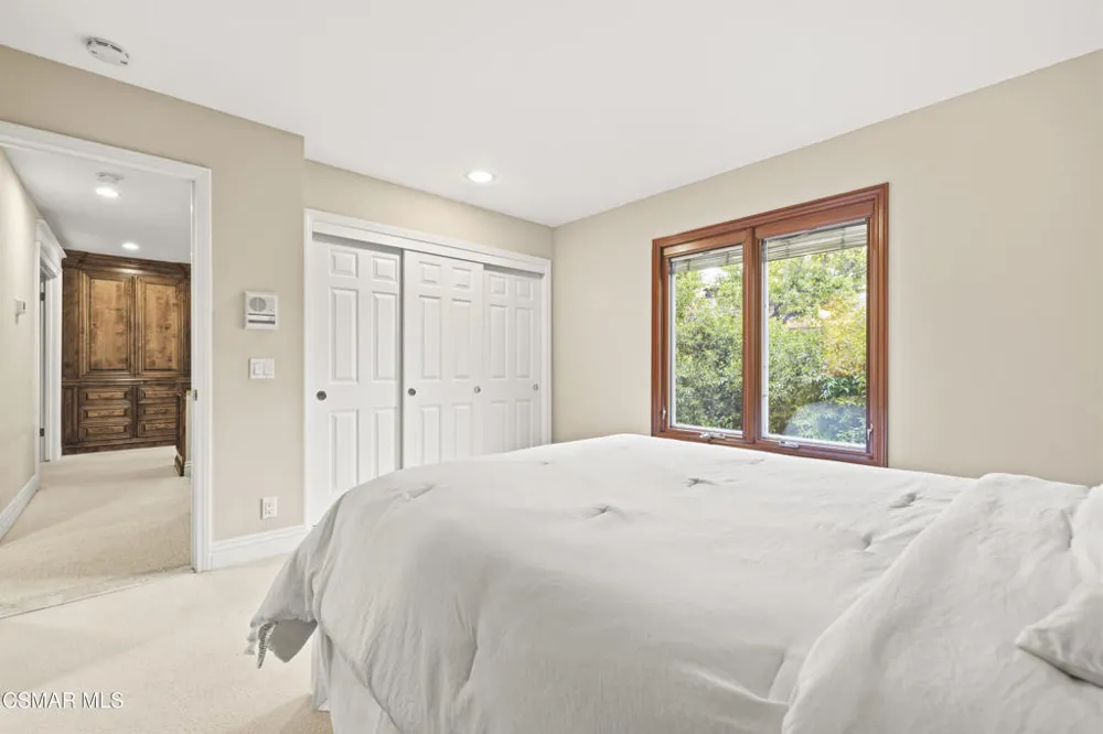 4901 Pathfinder Avenue Westlake Village, CA 91362