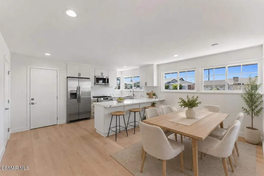 15 Teasdale Street Thousand Oaks, CA 91360
