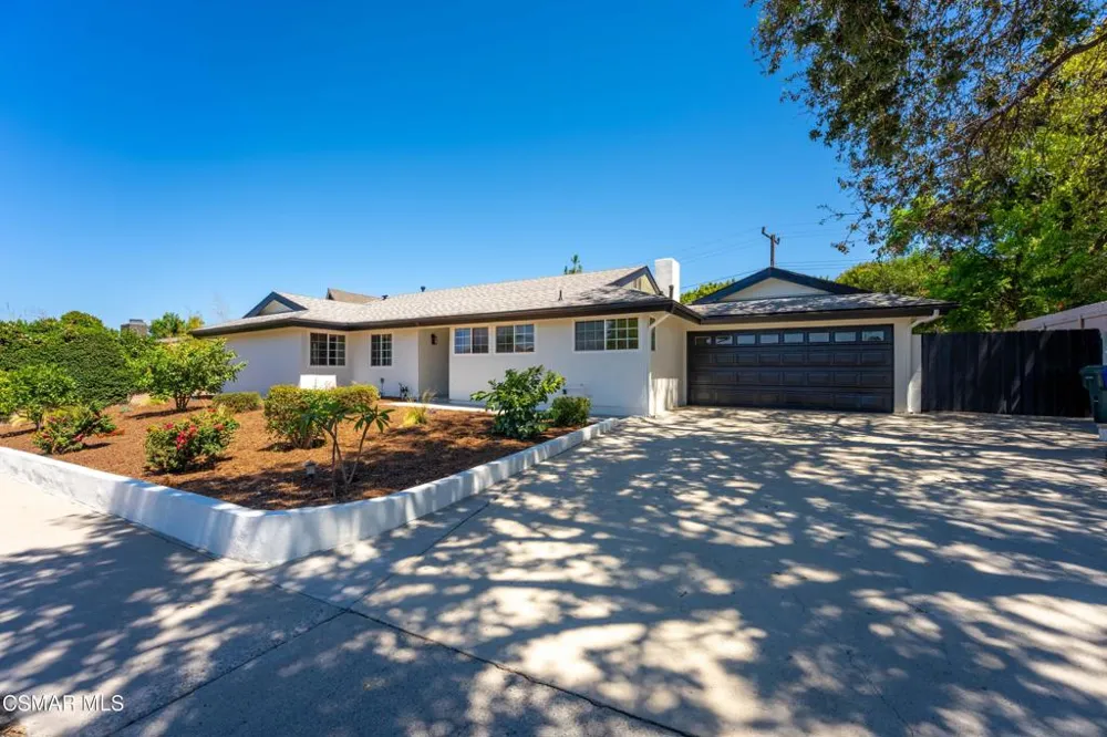 15 Teasdale Street Thousand Oaks, CA 91360