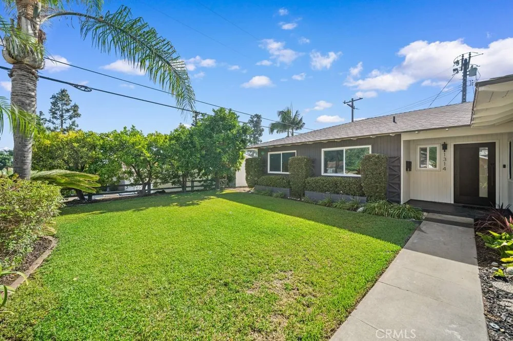 1314 Ameluxen Ave Hacienda Heights, CA 91745