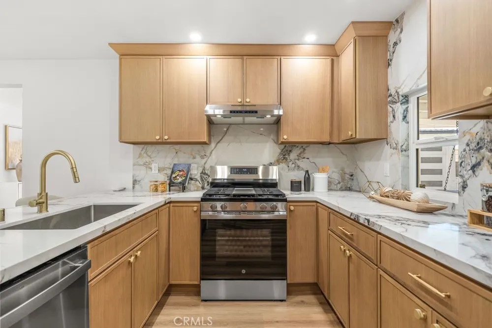 1314 Ameluxen Ave Hacienda Heights, CA 91745