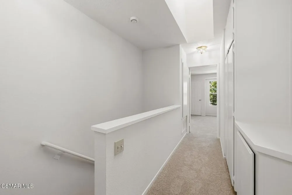 2731 Erringer Road #17 Simi Valley, CA 93065