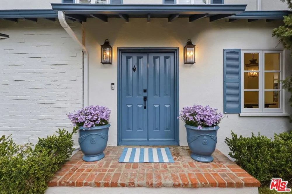 8809 Evanview Drive Los Angeles, CA 90069