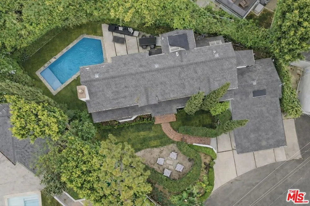 8809 Evanview Drive Los Angeles, CA 90069