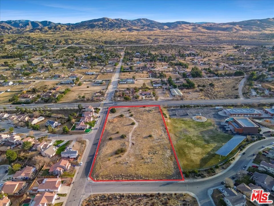 36409 E 37th Street Palmdale, CA 93550