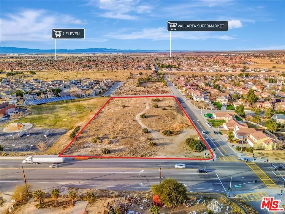 36409 E 37th Street Palmdale, CA 93550