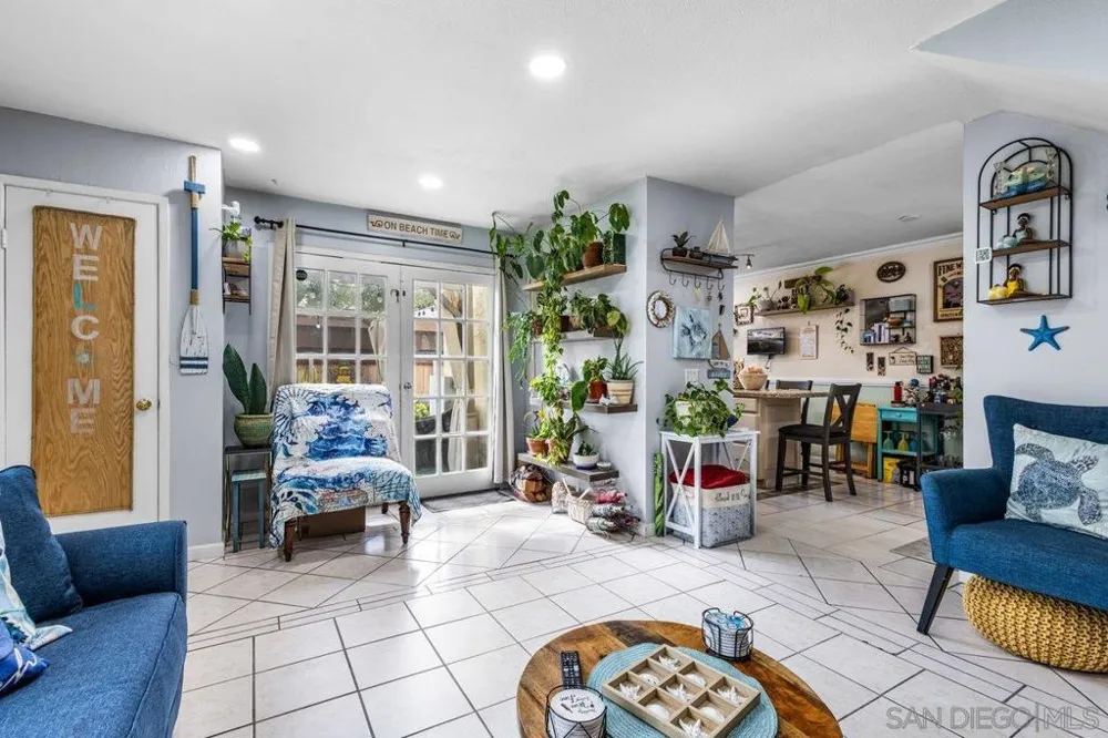 238 Regency Ct #C Chula Vista, CA 91911