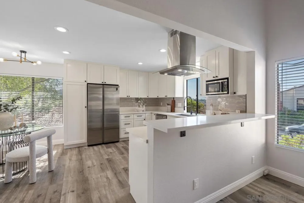 2053 Golden Circle Dr Escondido, CA 92026
