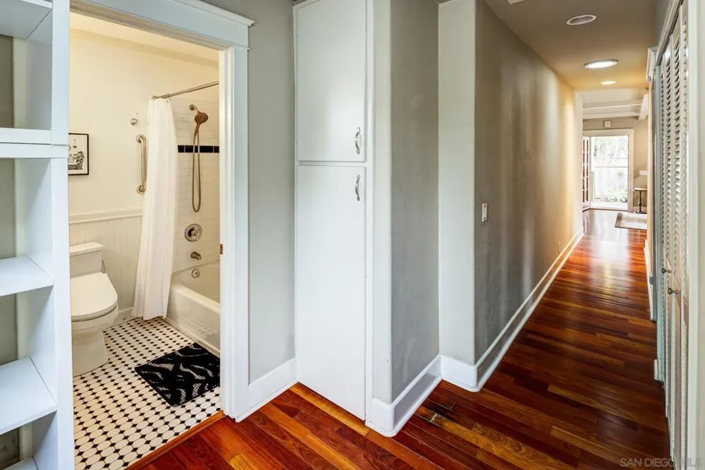 3135 Hawthorn San Diego, CA 92104