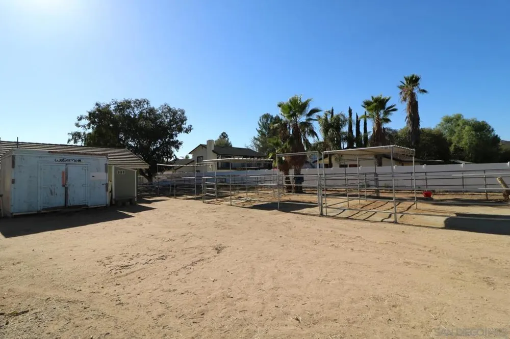 16707 Wikiup Rd Ramona, CA 92065