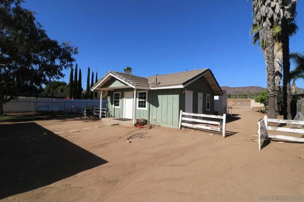 16707 Wikiup Rd Ramona, CA 92065
